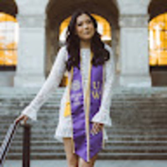 Meet your Posher, Kimberly - Picture 1 of 1